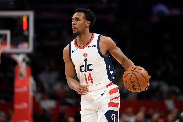 赵率舟发文告别江苏 将加盟上海上实三人男篮